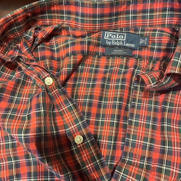Large polo button up - Picture 2 of 2